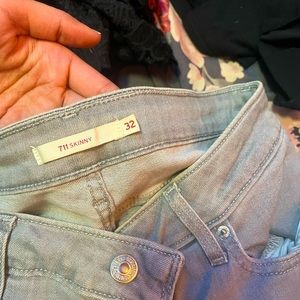 skinny levi’s jeans, good condition! size 32